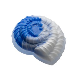 Ar rokām darinātas ziepes ar lavandas aromātu. Roku darbs. Ar rokām darinātas ziepes ar lavandas aromātu. Roku darbs.