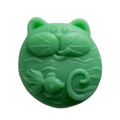 Ar rokām darinātas ziepes ar zaļo ābolu aromātu. Roku darbs. Ar rokām darinātas ziepes ar zaļo ābolu aromātu. Roku darbs.