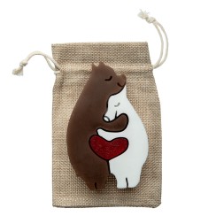 Ar rokām darinātas ziepes ar vaniļas salējuma aromātu. Roku darbs. Ar rokām darinātas ziepes ar vaniļas salējuma aromātu. Roku darbs.