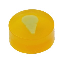 Ar rokām darinātas ziepes ar liepziedu medus aromātu. Roku darbs.