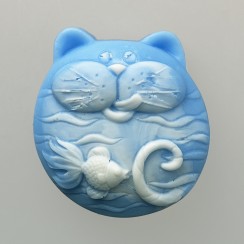 Ar rokām darinātas ziepes ar upeņu aromātu. Roku darbs.