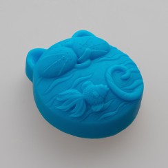 Ar rokām darinātas ziepes ar ledenes aromātu. Roku darbs.