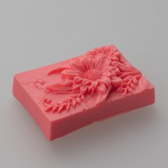 Ar rokām darinātas ziepes ar Versace Replika aromātu. Roku darbs.