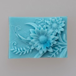 Ar rokām darinātas ziepes ar upeņu aromātu. Roku darbs. Ar rokām darinātas ziepes ar upeņu aromātu. Roku darbs.